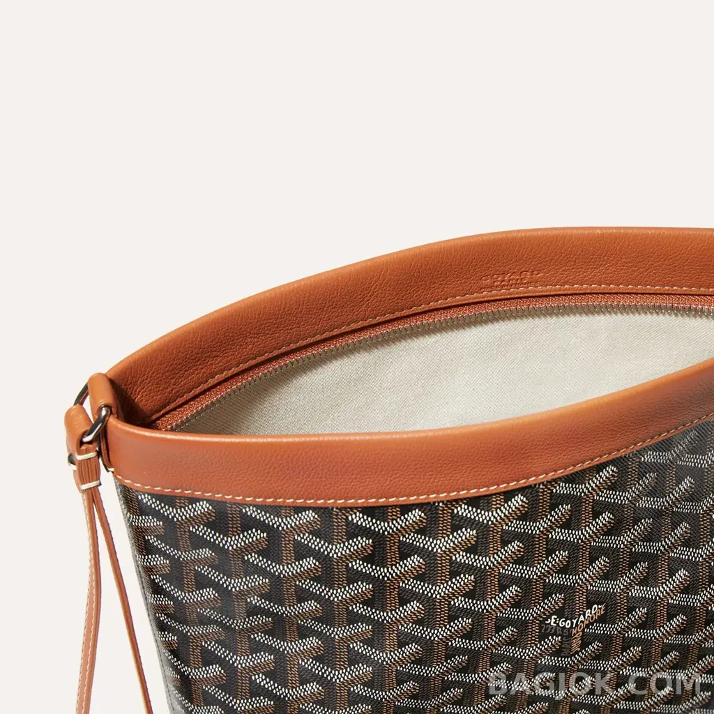 고야드 GOYARD 콘티 파우치 상세 이미지