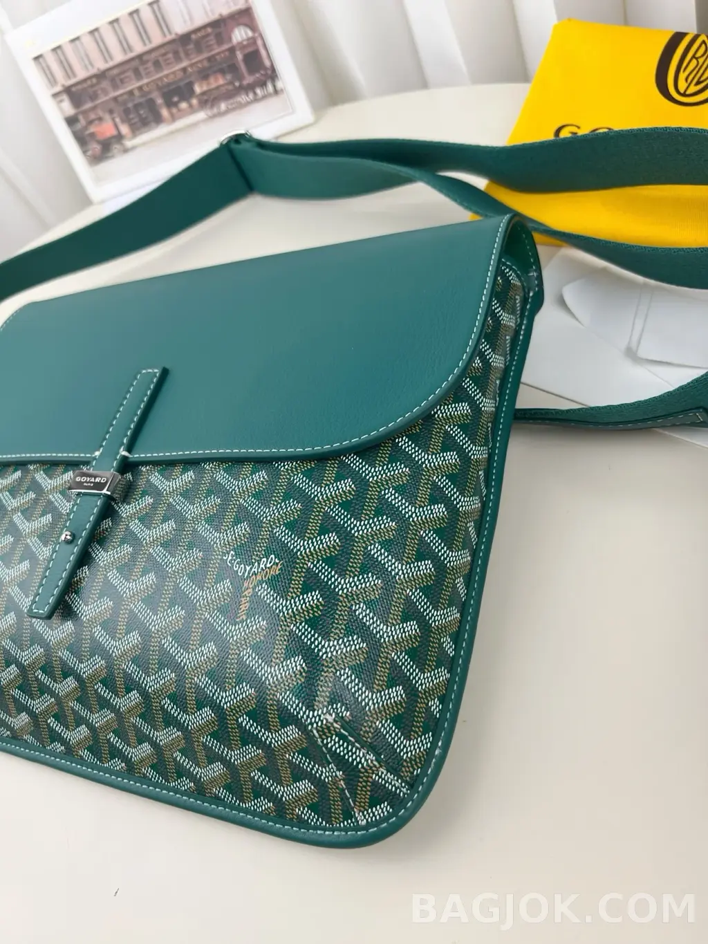 고야드 GOYARD 쿠르지에 메신저백 상세 이미지