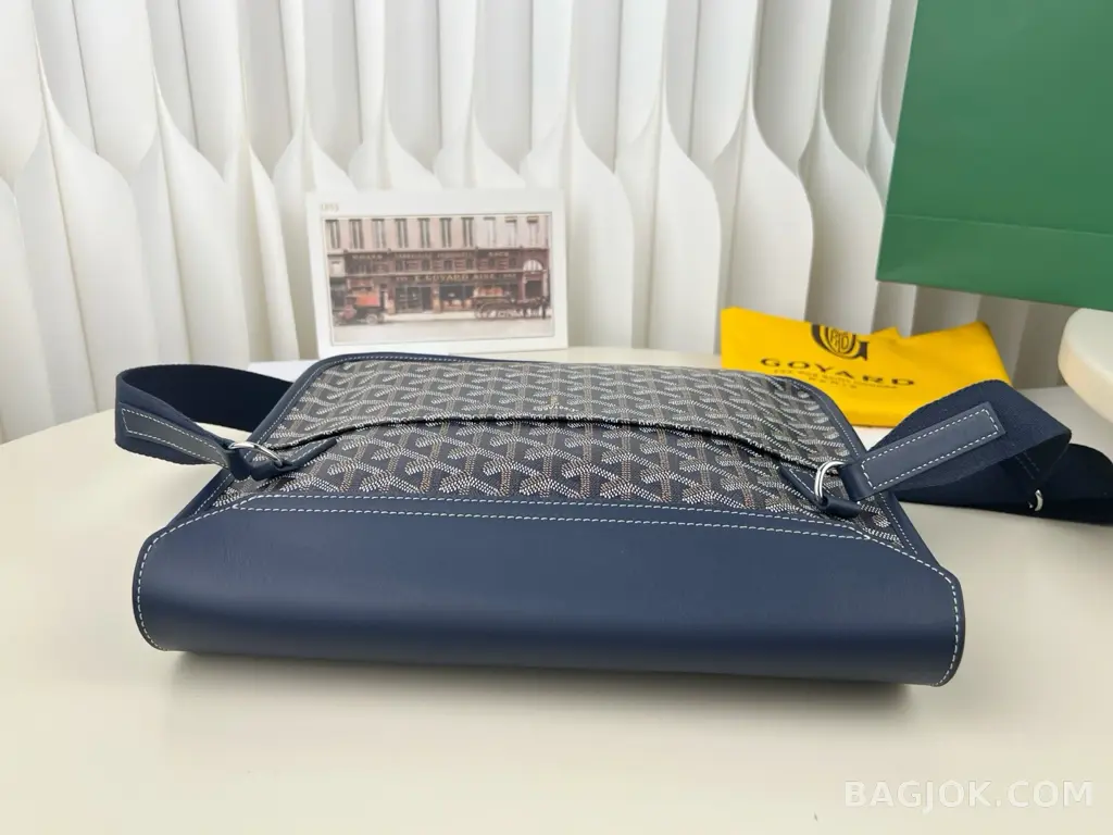 고야드 GOYARD 쿠르지에 메신저백 상세 이미지