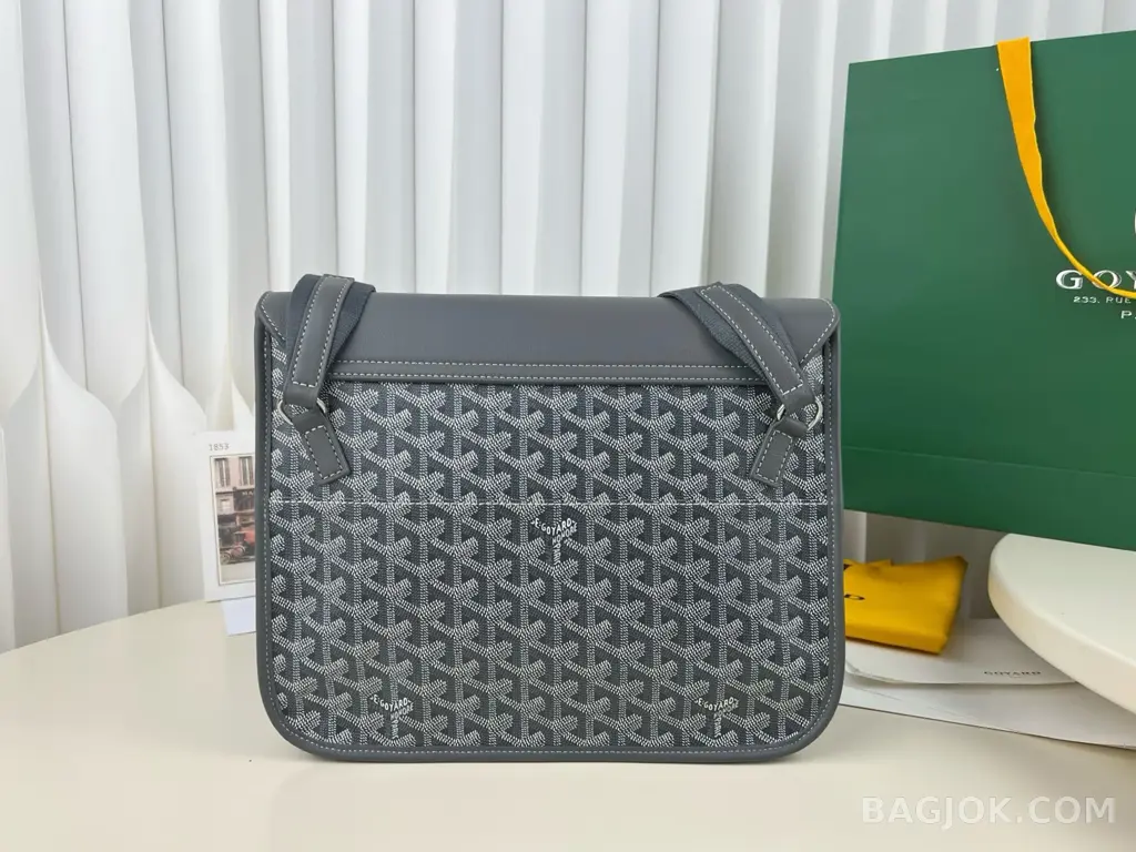 고야드 GOYARD 쿠르지에 메신저백 상세 이미지