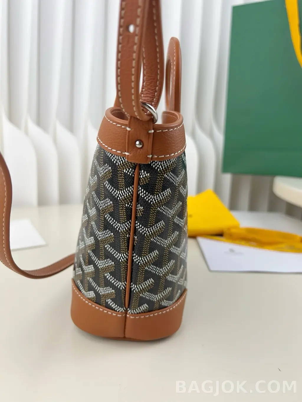 고야드 GOYARD 벨루가 미니백 상세 이미지