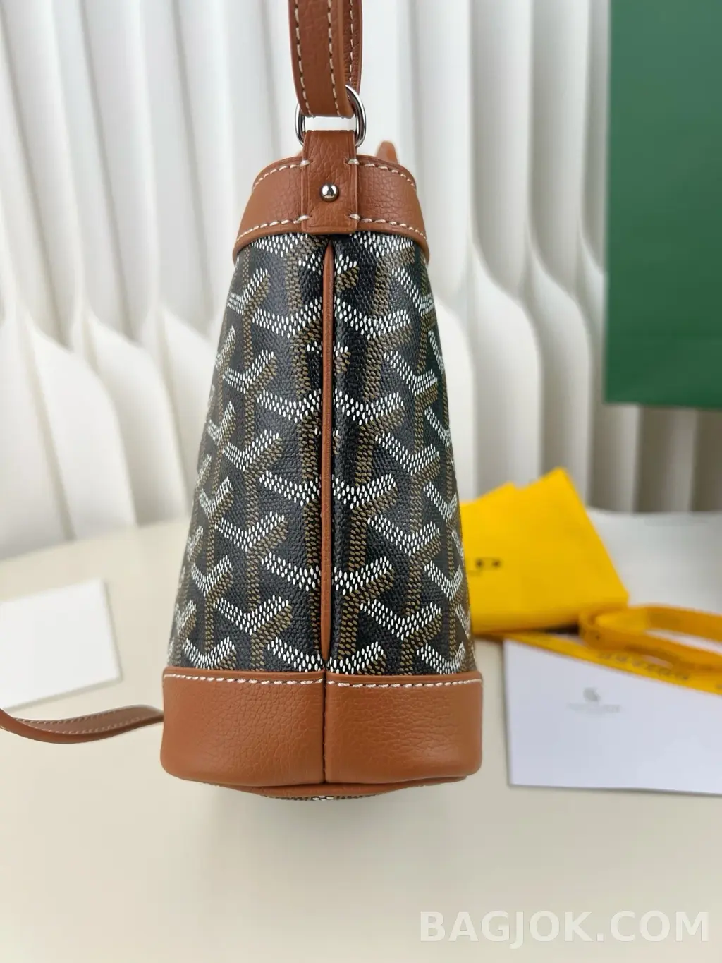 고야드 GOYARD 벨루가 미니백 상세 이미지