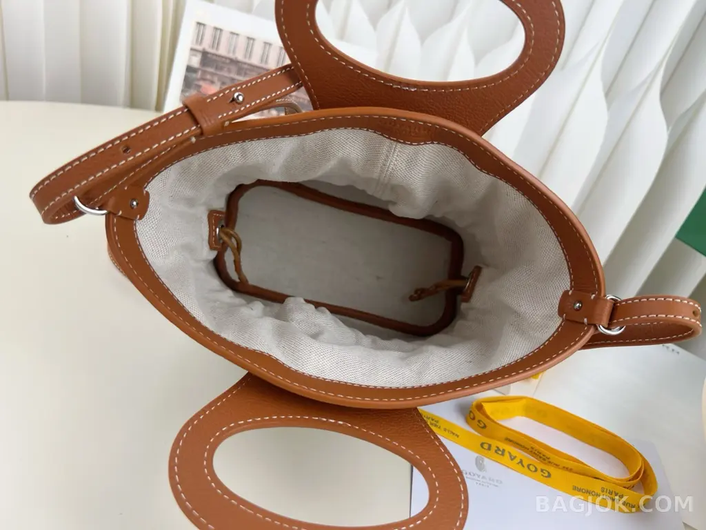 고야드 GOYARD 벨루가 미니백 상세 이미지