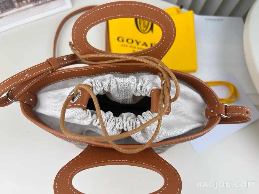 고야드 GOYARD 벨루가 미니백 상세 이미지