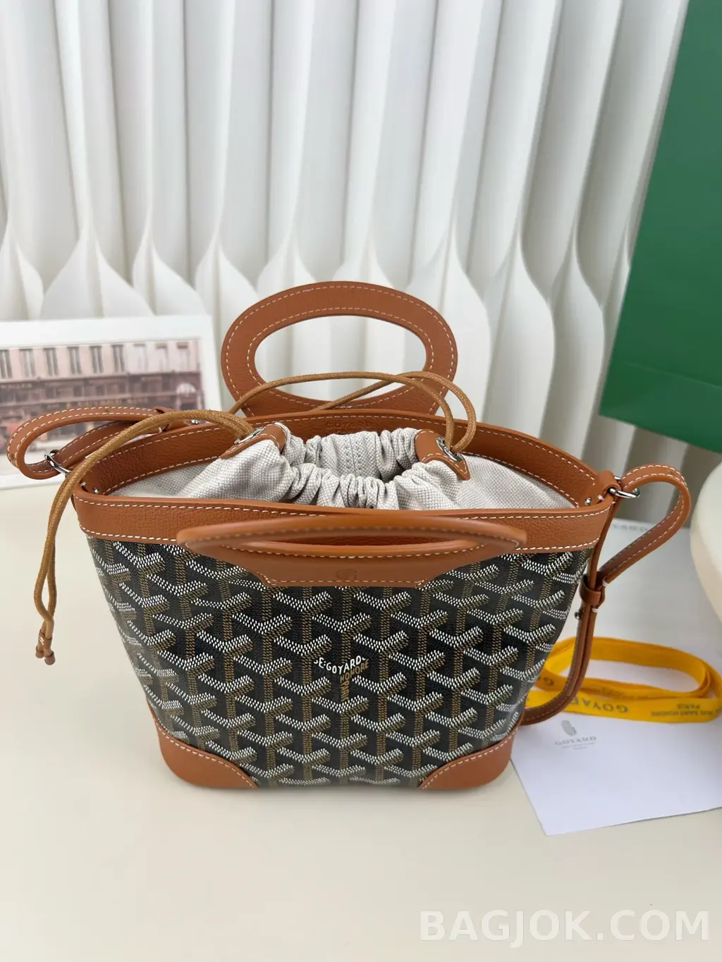 고야드 GOYARD 벨루가 미니백 상세 이미지