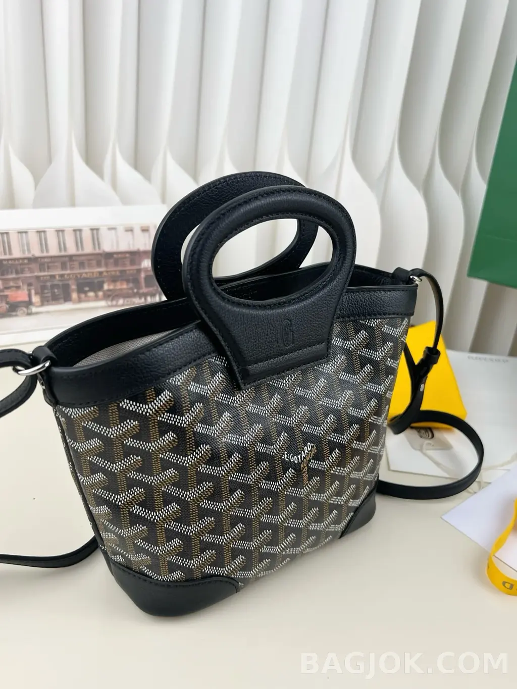 고야드 GOYARD 벨루가 미니백 상세 이미지