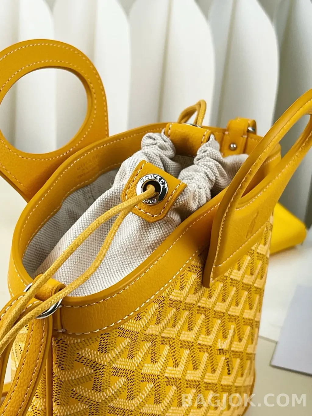고야드 GOYARD 벨루가 미니백 상세 이미지