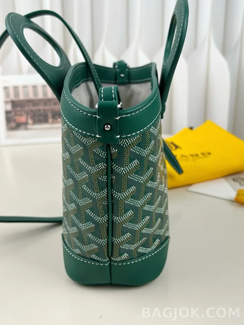 고야드 GOYARD 벨루가 미니백 상세 이미지