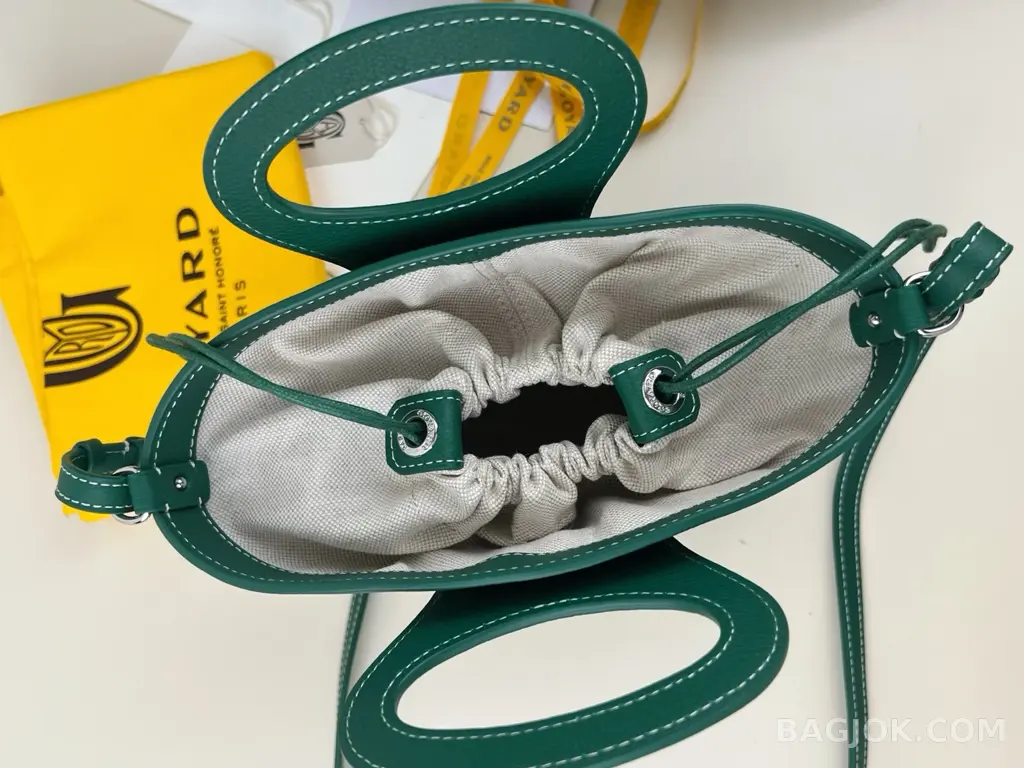 고야드 GOYARD 벨루가 미니백 상세 이미지