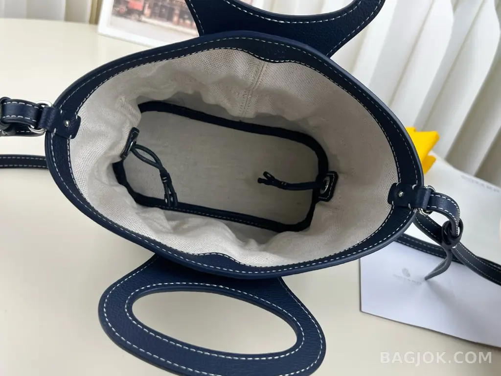 고야드 GOYARD 벨루가 미니백 상세 이미지