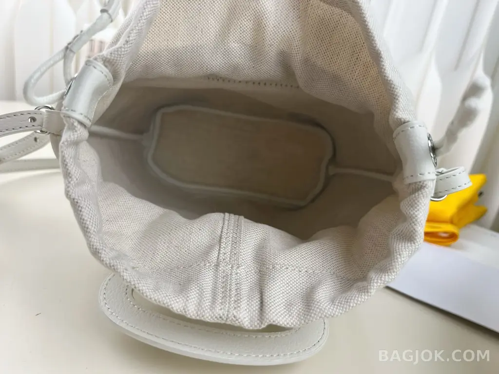 고야드 GOYARD 벨루가 미니백 상세 이미지