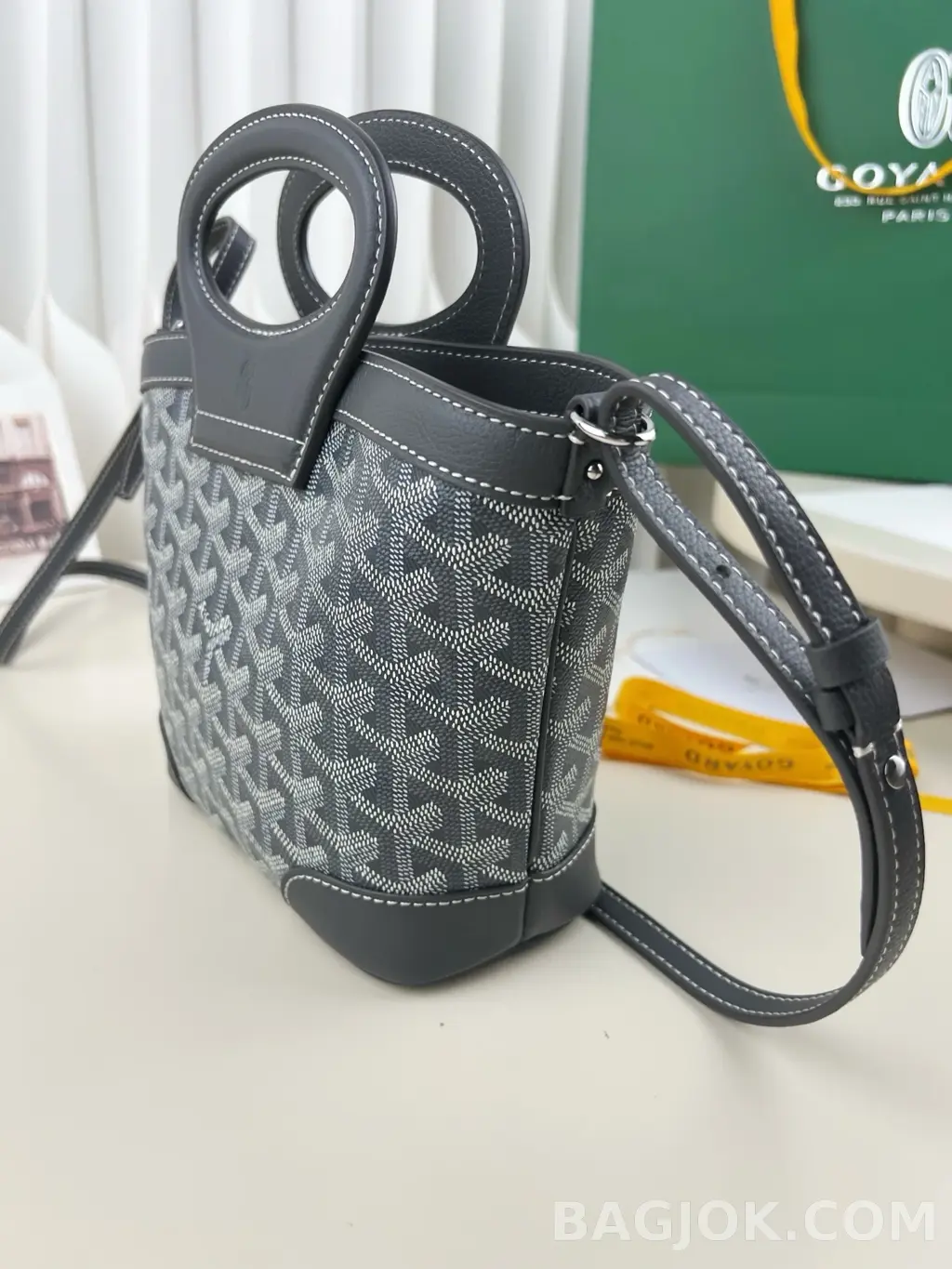 고야드 GOYARD 벨루가 미니백 상세 이미지