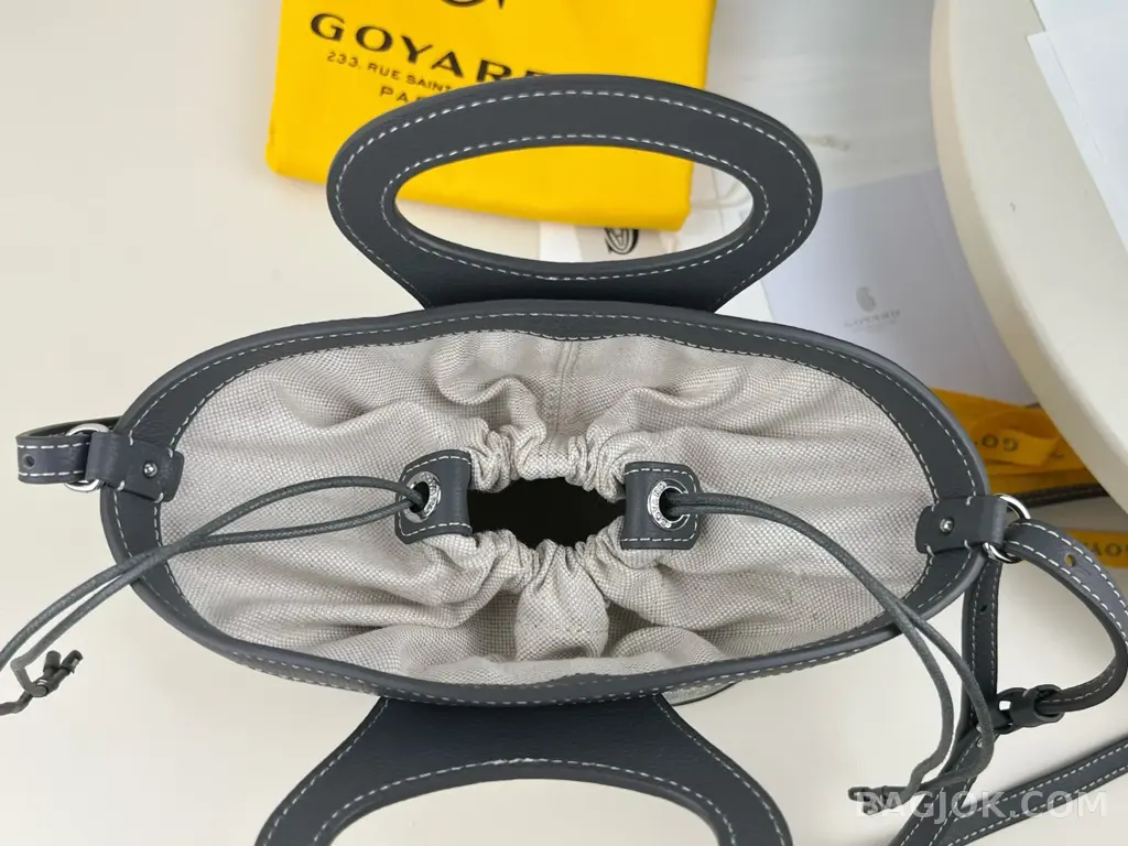 고야드 GOYARD 벨루가 미니백 상세 이미지