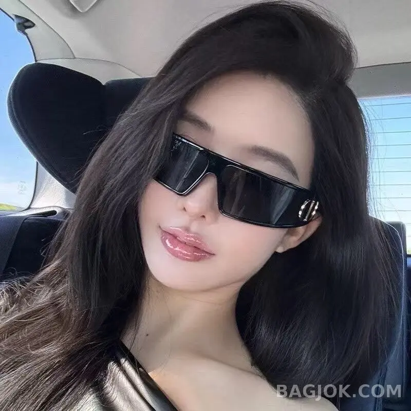 디올 Dior VeryDior M1U 선글라스 상세 이미지