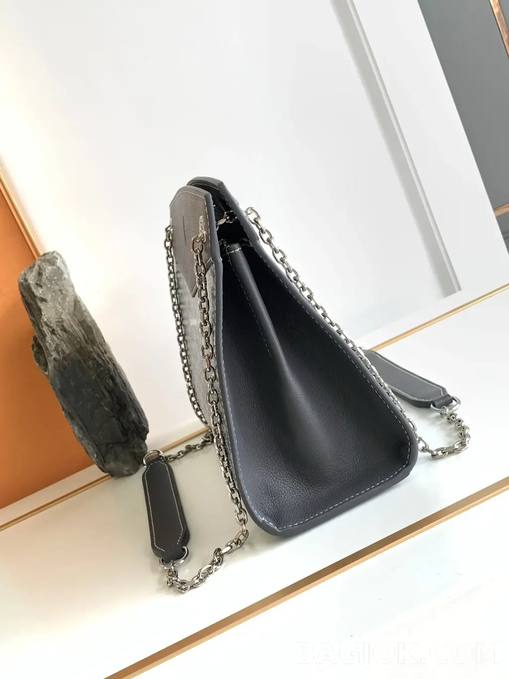 고야드 GOYARD 스트럭쳐 루엣뜨 백 PM 상세 이미지
