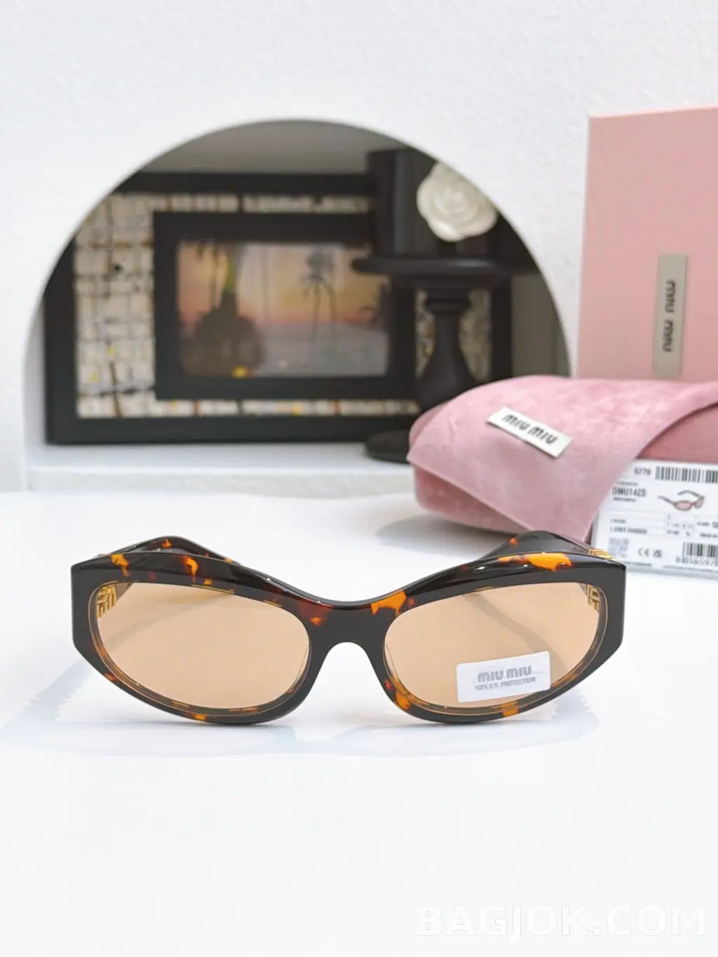 미우미우 MiuMiu SMU14ZS Sunglasses 상세 이미지