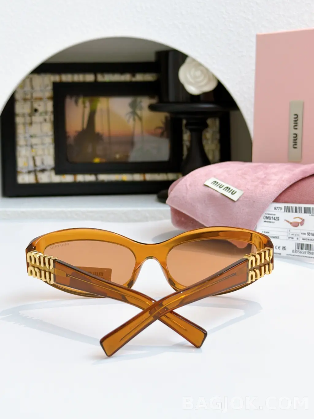 미우미우 MiuMiu SMU14ZS Sunglasses 상세 이미지