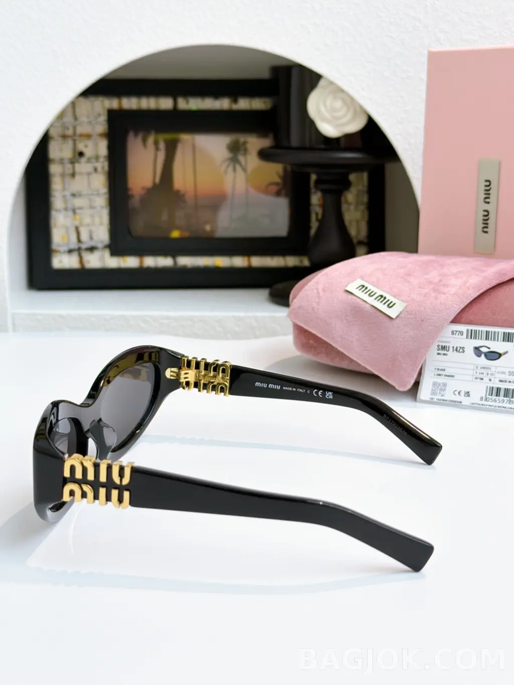 미우미우 MiuMiu SMU14ZS Sunglasses 상세 이미지