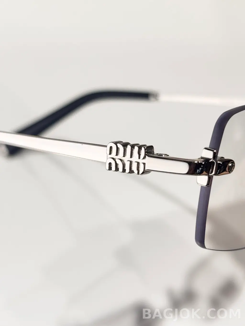 미우미우 MiuMiu SMUB50S Rimless 안경 상세 이미지