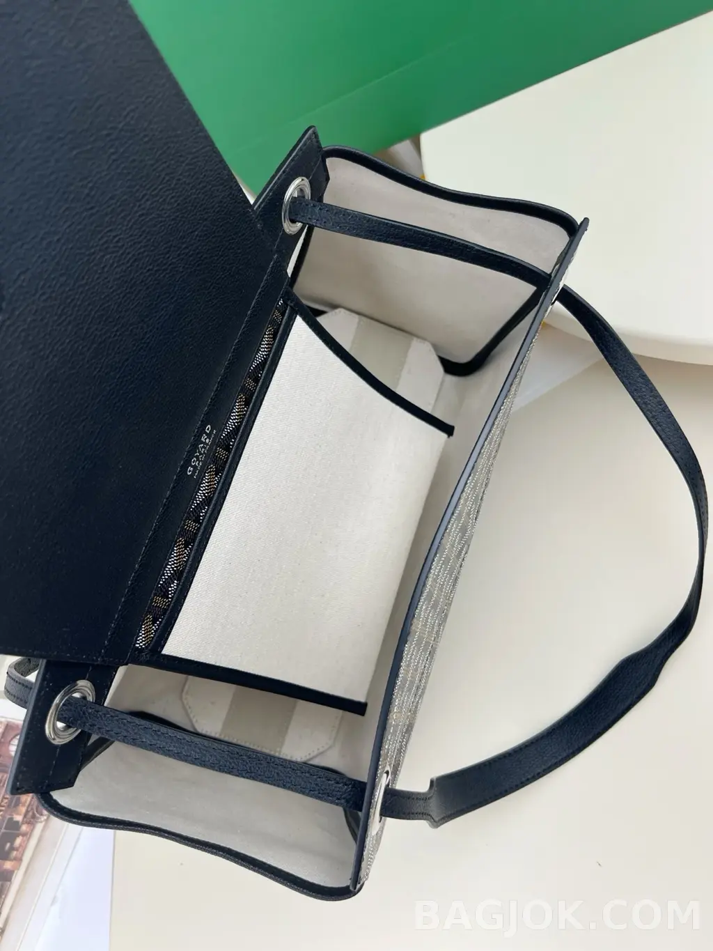 고야드 GOYARD 루엣뜨 백 PM 상세 이미지