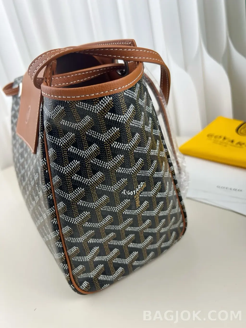고야드 GOYARD 루엣뜨 백 PM 상세 이미지