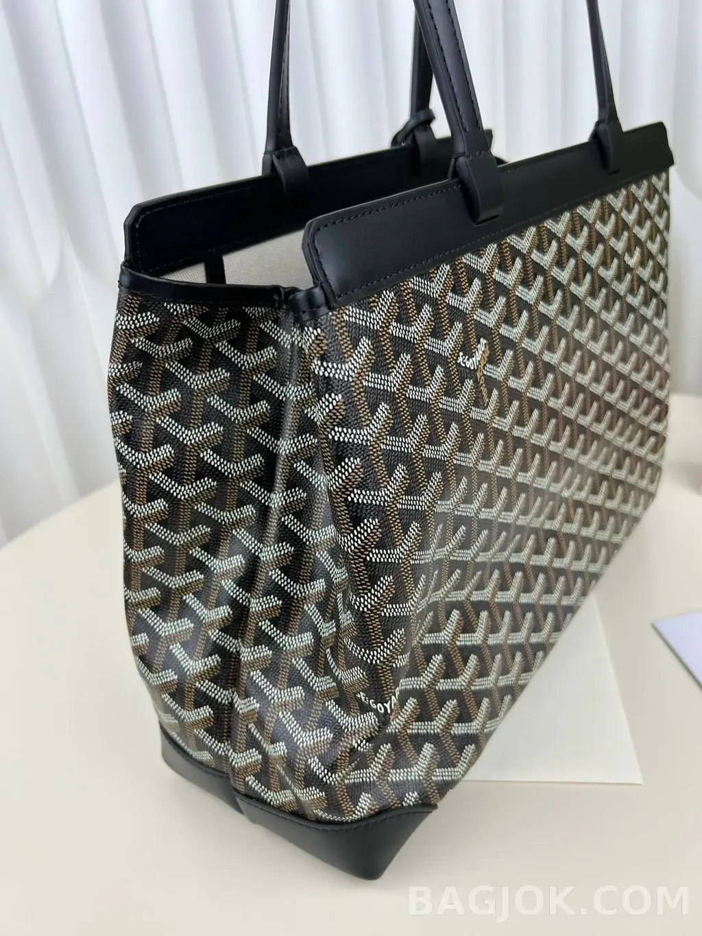 고야드 GOYARD 벨샤스 비유드 백 PM 상세 이미지