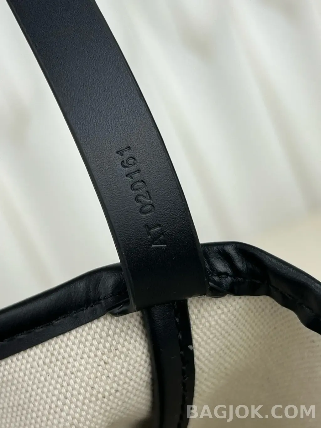 고야드 GOYARD 벨샤스 비유드 백 PM 상세 이미지