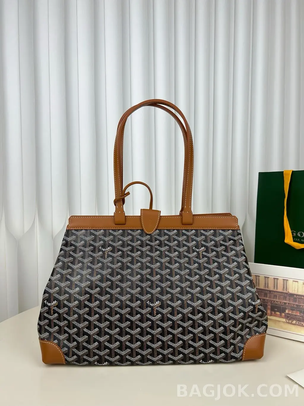 고야드 GOYARD 벨샤스 비유드 백 PM 상세 이미지