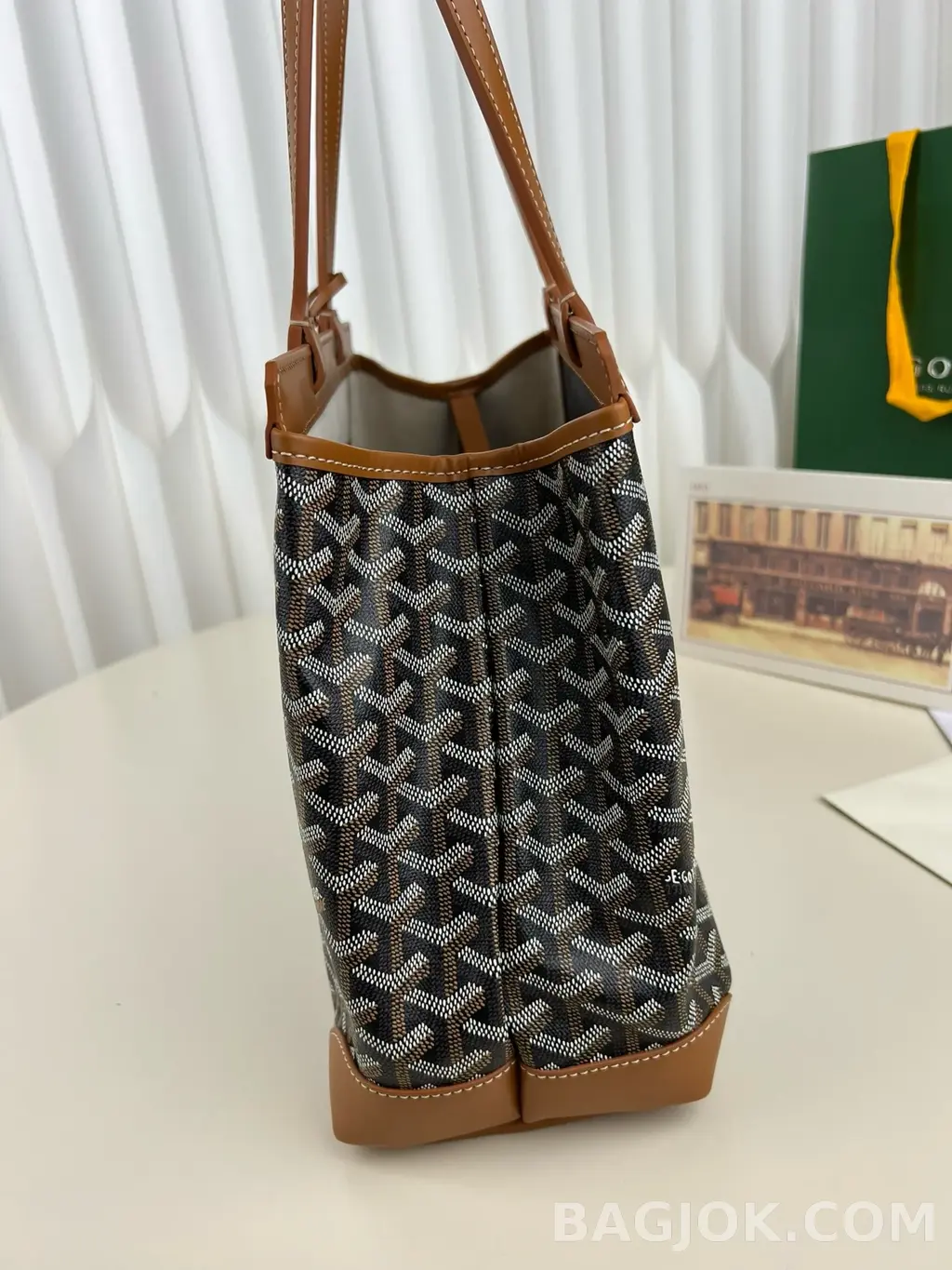 고야드 GOYARD 벨샤스 비유드 백 PM 상세 이미지