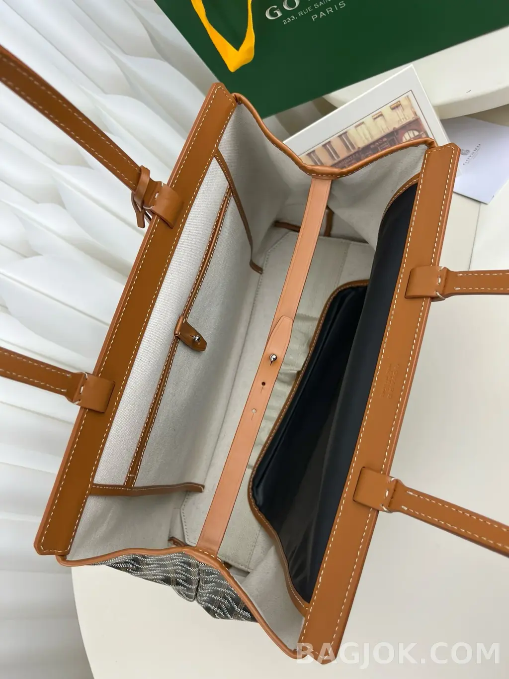 고야드 GOYARD 벨샤스 비유드 백 PM 상세 이미지
