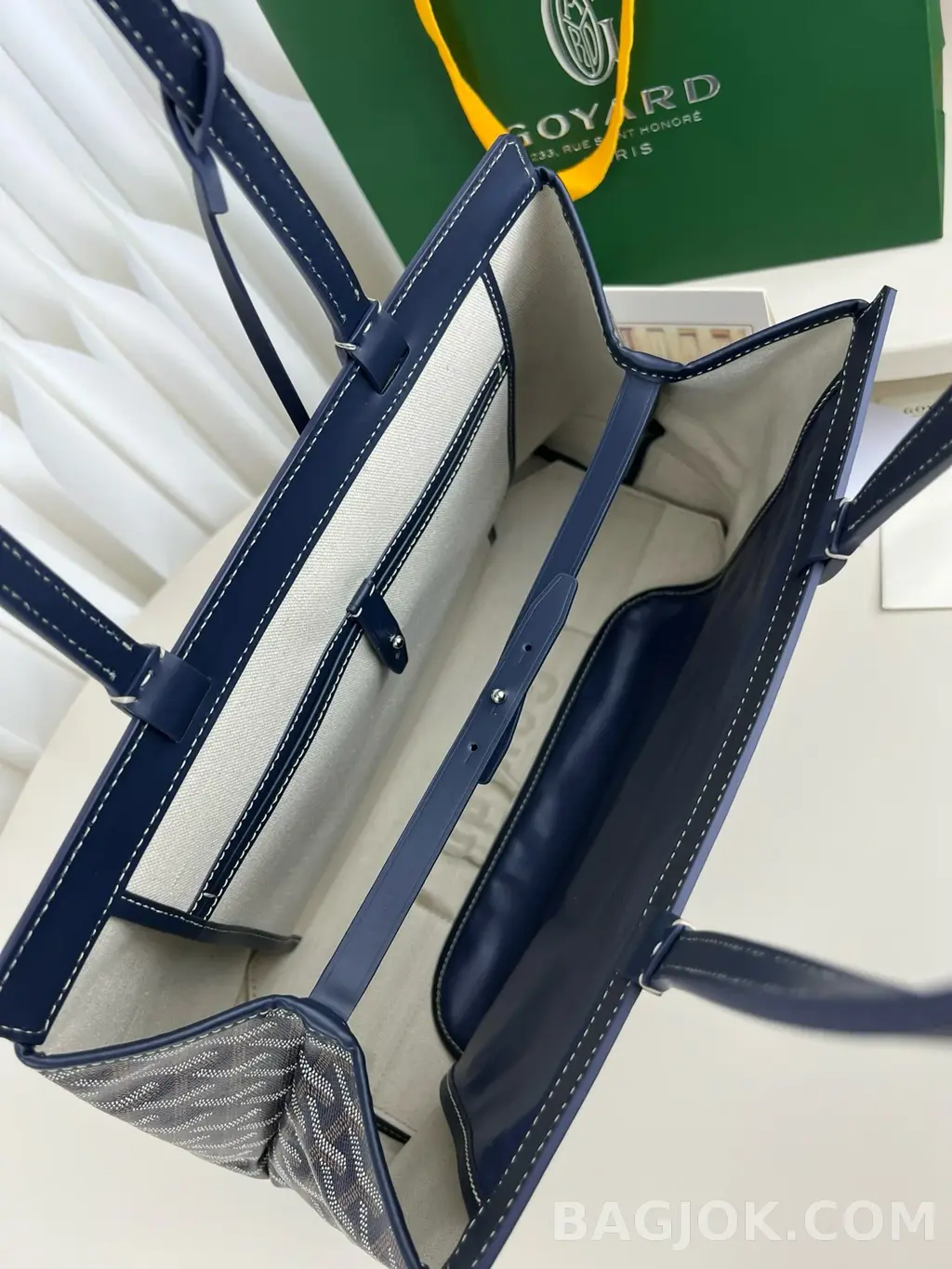 고야드 GOYARD 벨샤스 비유드 백 PM 상세 이미지