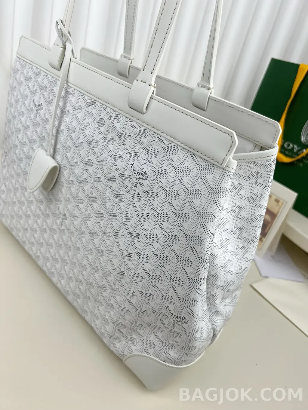 고야드 GOYARD 벨샤스 비유드 백 PM 상세 이미지