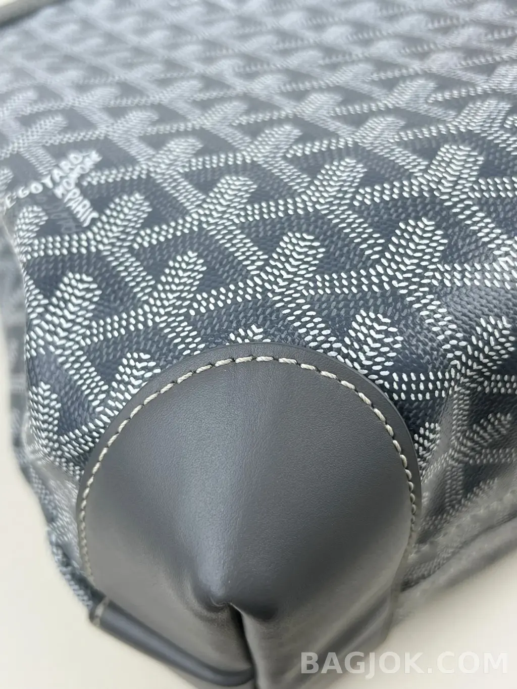 고야드 GOYARD 벨샤스 비유드 백 PM 상세 이미지