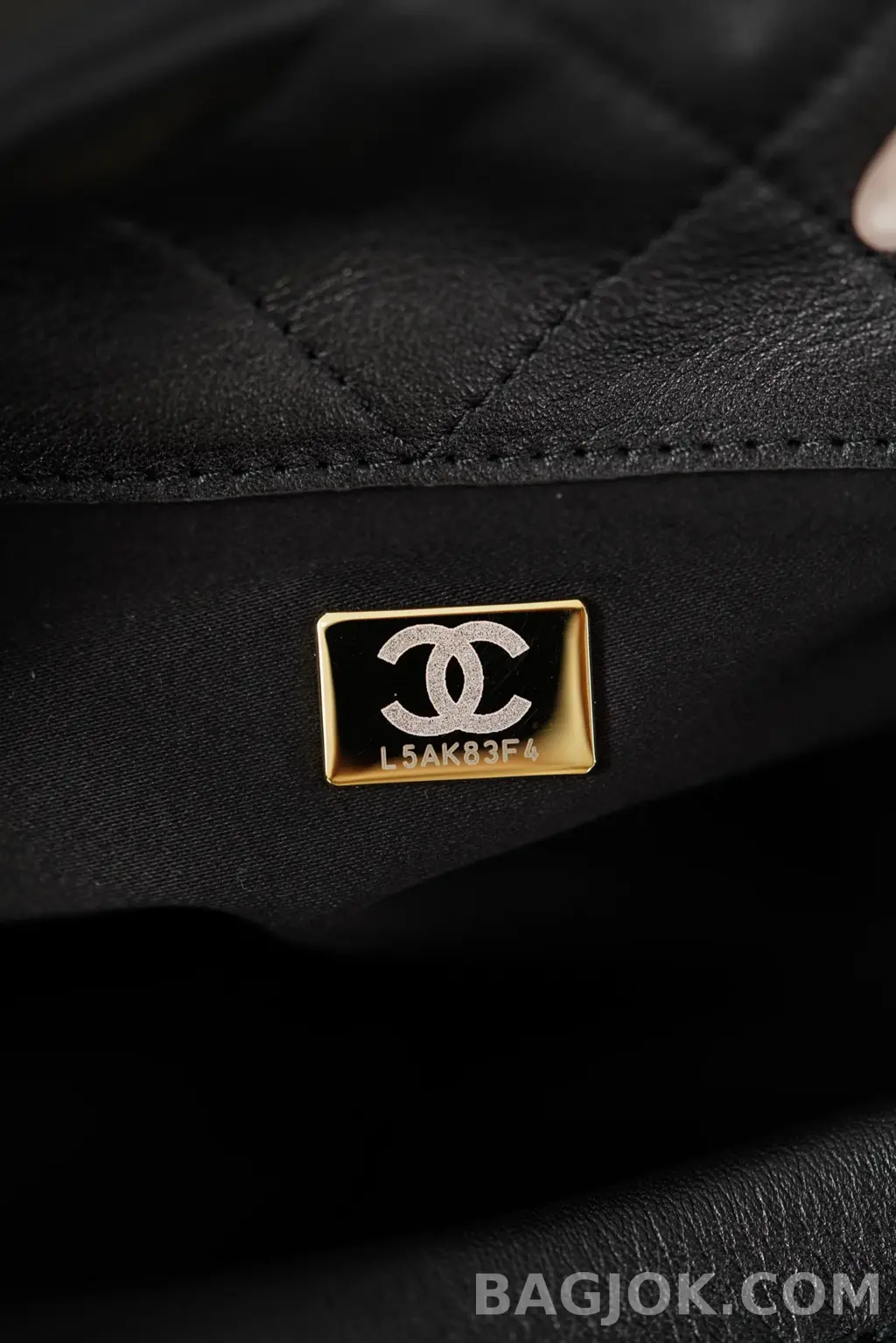 샤넬 CHANEL 크루즈 호보 라지 호보백 상세 이미지
