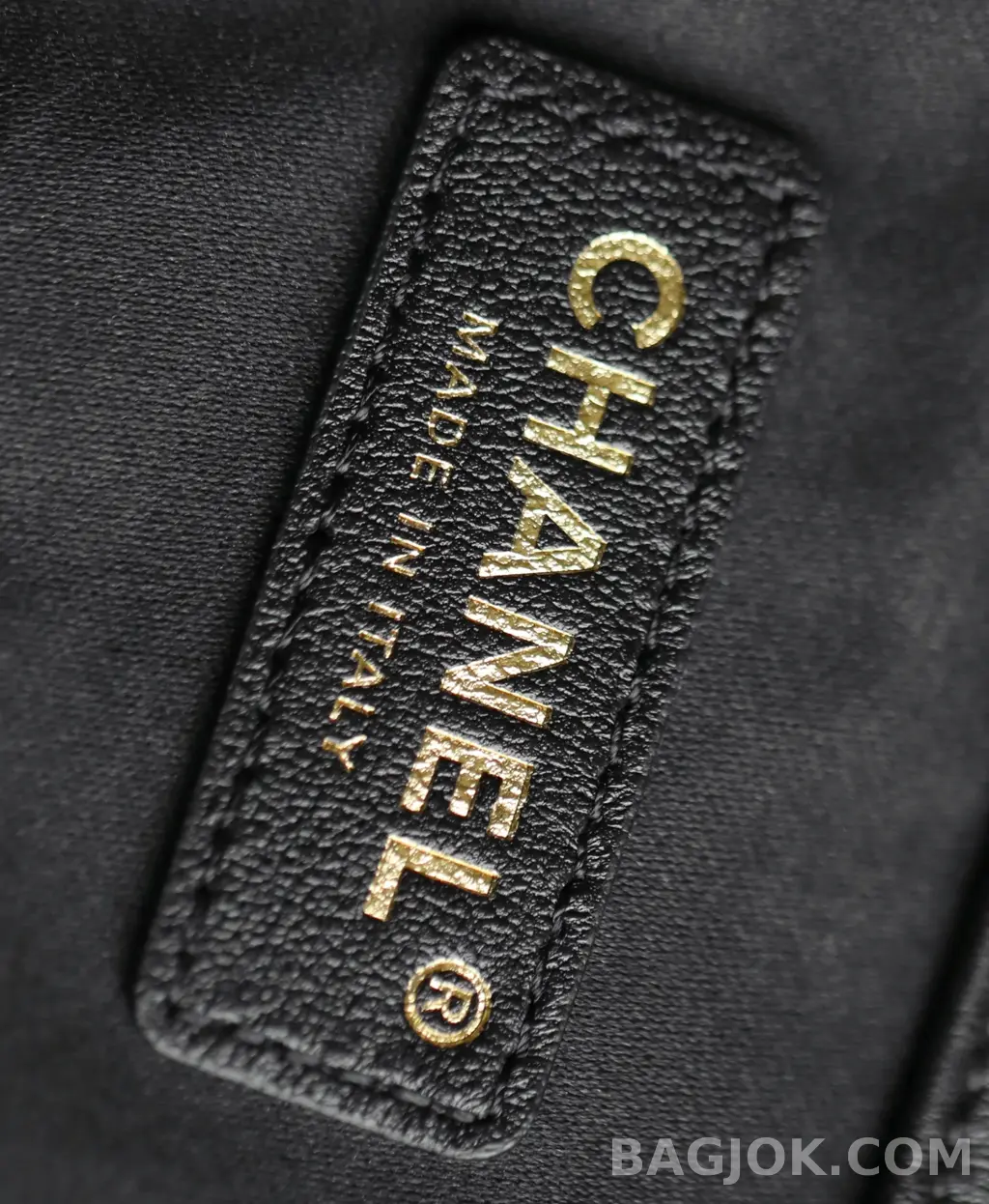 샤넬 CHANEL 25S 맥시 쇼퍼백 스몰 상세 이미지
