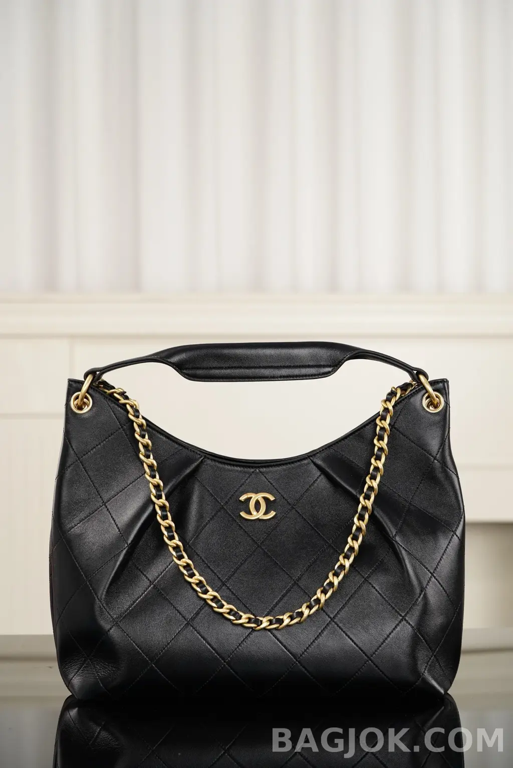샤넬 CHANEL 26C 맥시 호보 숄더백 상세 이미지