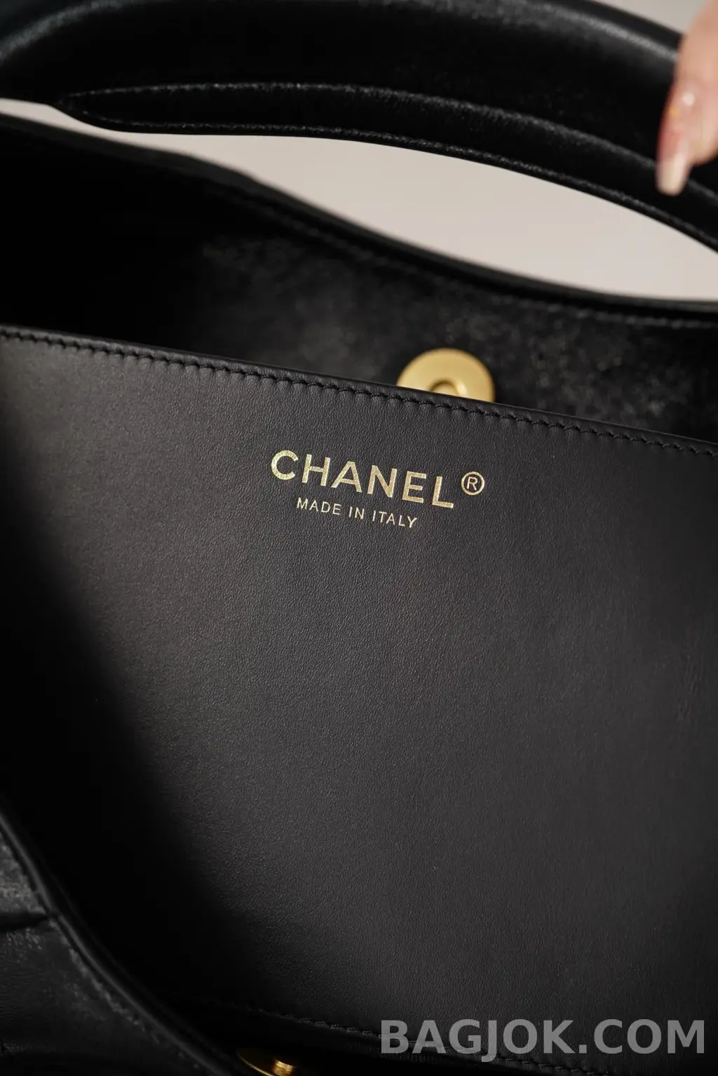 샤넬 CHANEL 26C 맥시 호보 숄더백 상세 이미지