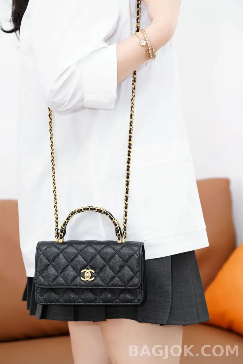 샤넬 CHANEL 25B 클래식 탑핸들 체인백 상세 이미지