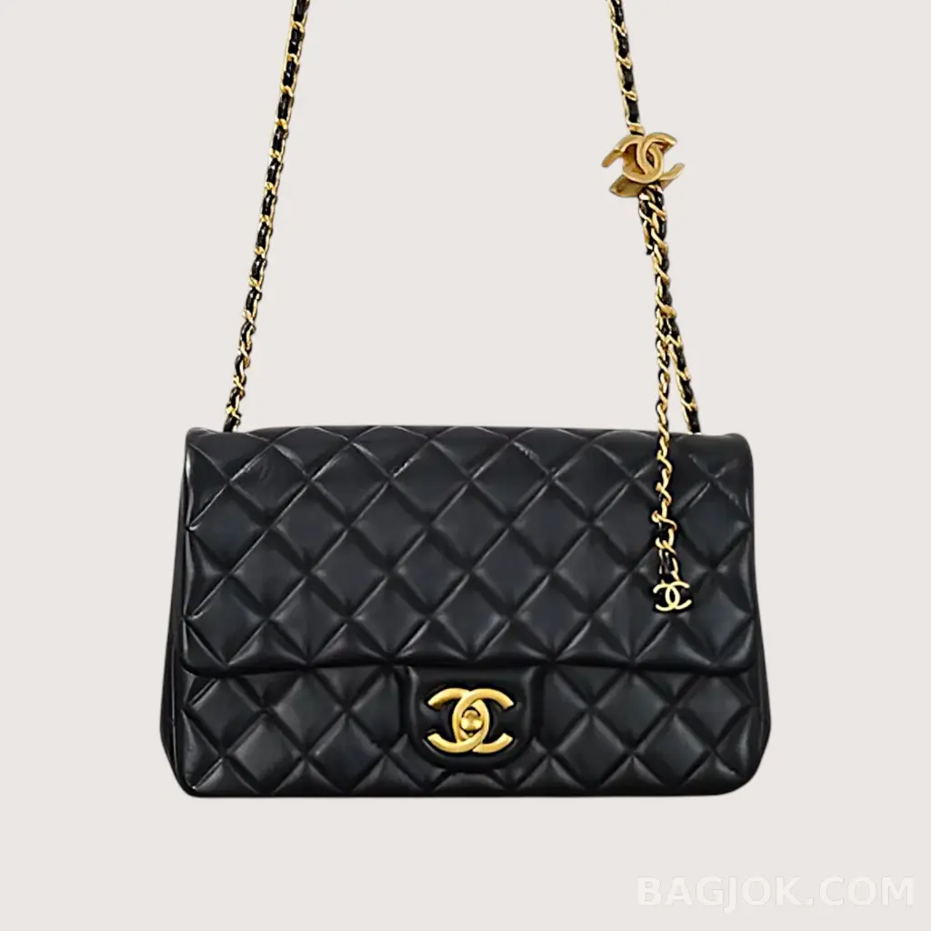 CHANEL 25FW 플랩백 라지_대표이미지