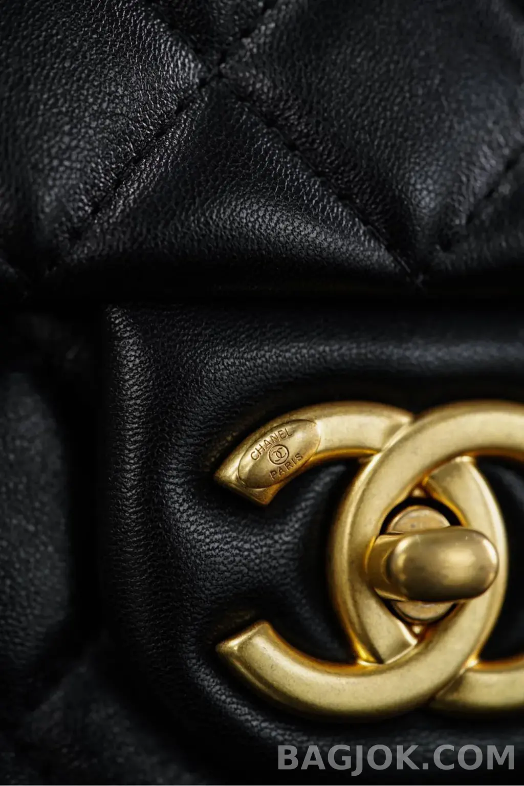 샤넬 CHANEL 25FW 플랩백 라지 상세 이미지