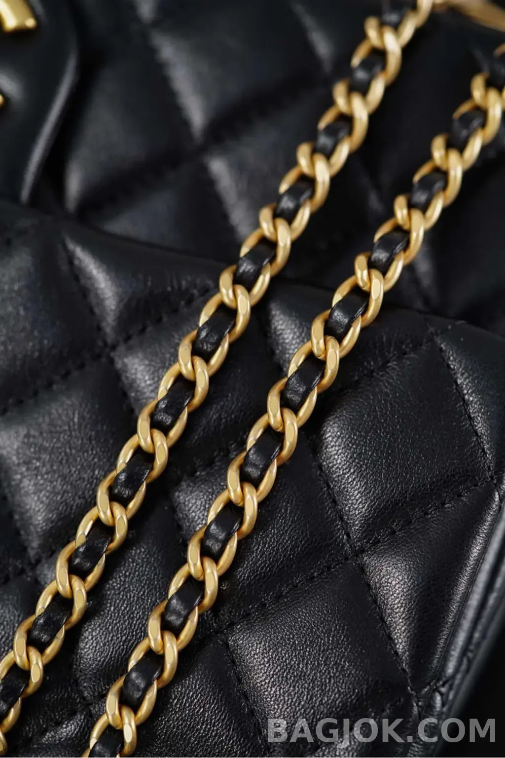 샤넬 CHANEL 25FW 플랩백 라지 상세 이미지