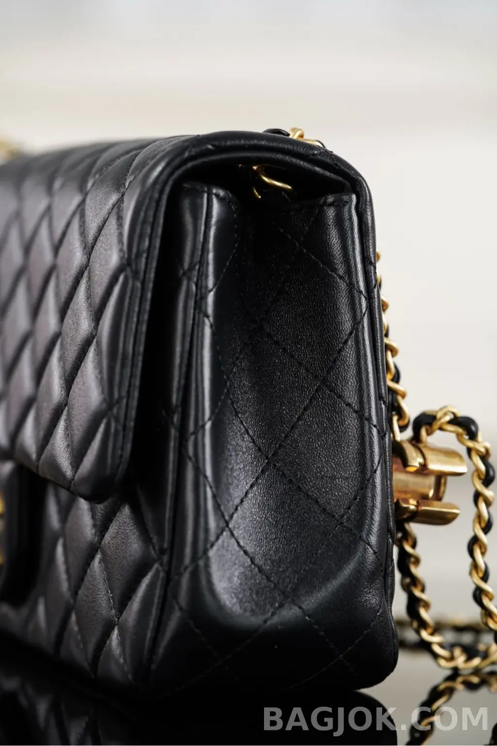 샤넬 CHANEL 25FW 플랩백 라지 상세 이미지