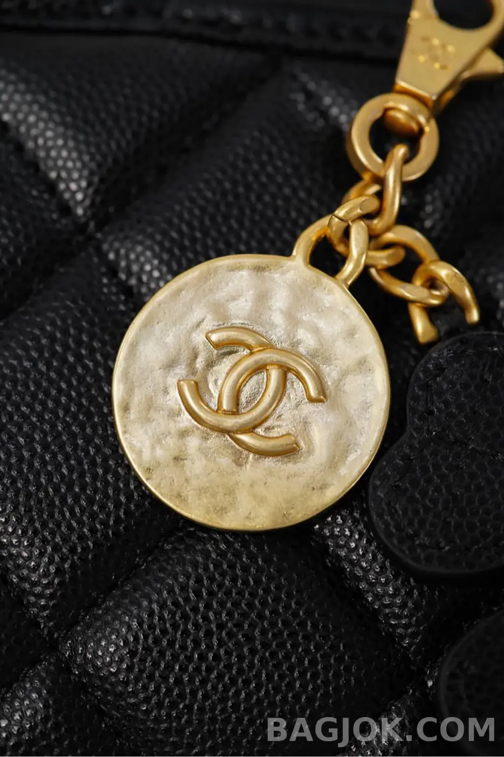 샤넬 CHANEL 25FW 탑핸들 플랩백 체인 클로버 상세 이미지