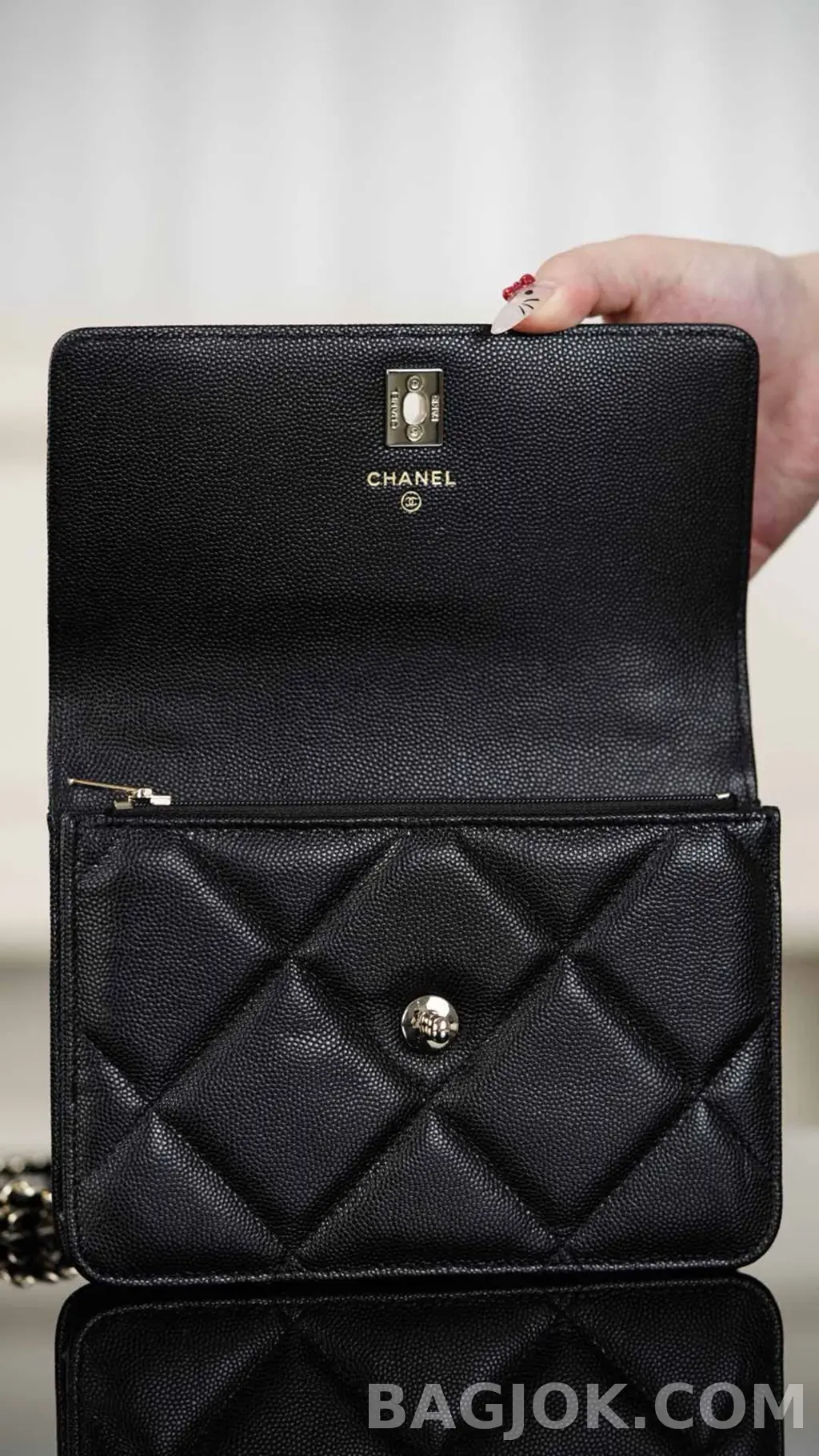 샤넬 CHANEL 체인 지갑 그레인드 카프스킨 상세 이미지