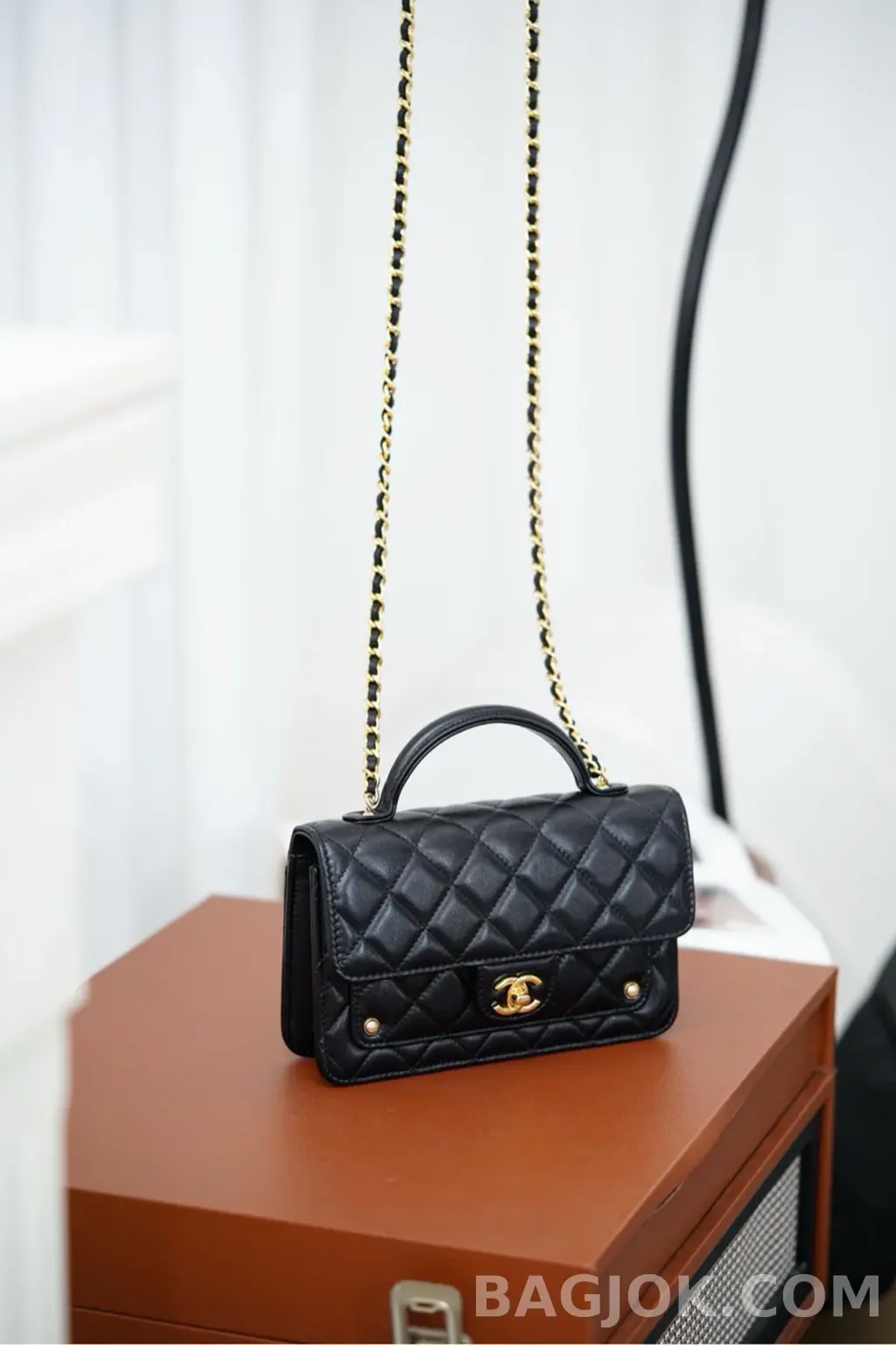 샤넬 CHANEL 클러치 체인 탑핸들 WOC 상세 이미지
