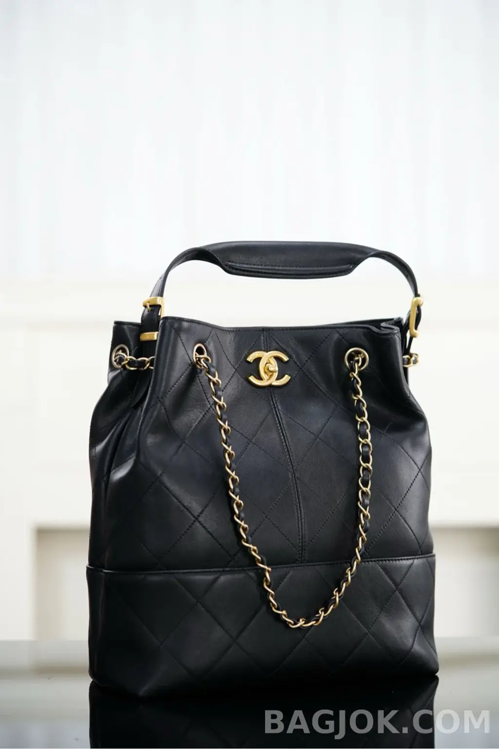 샤넬 CHANEL 25A 레더 쇼핑백 스몰 상세 이미지