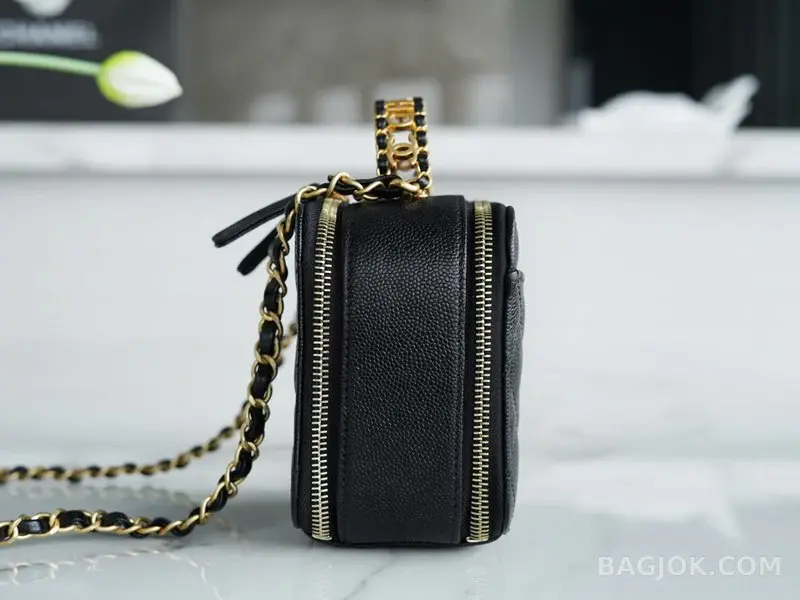 샤넬 CHANEL 프론트 포켓 탑핸들 베니티백 상세 이미지