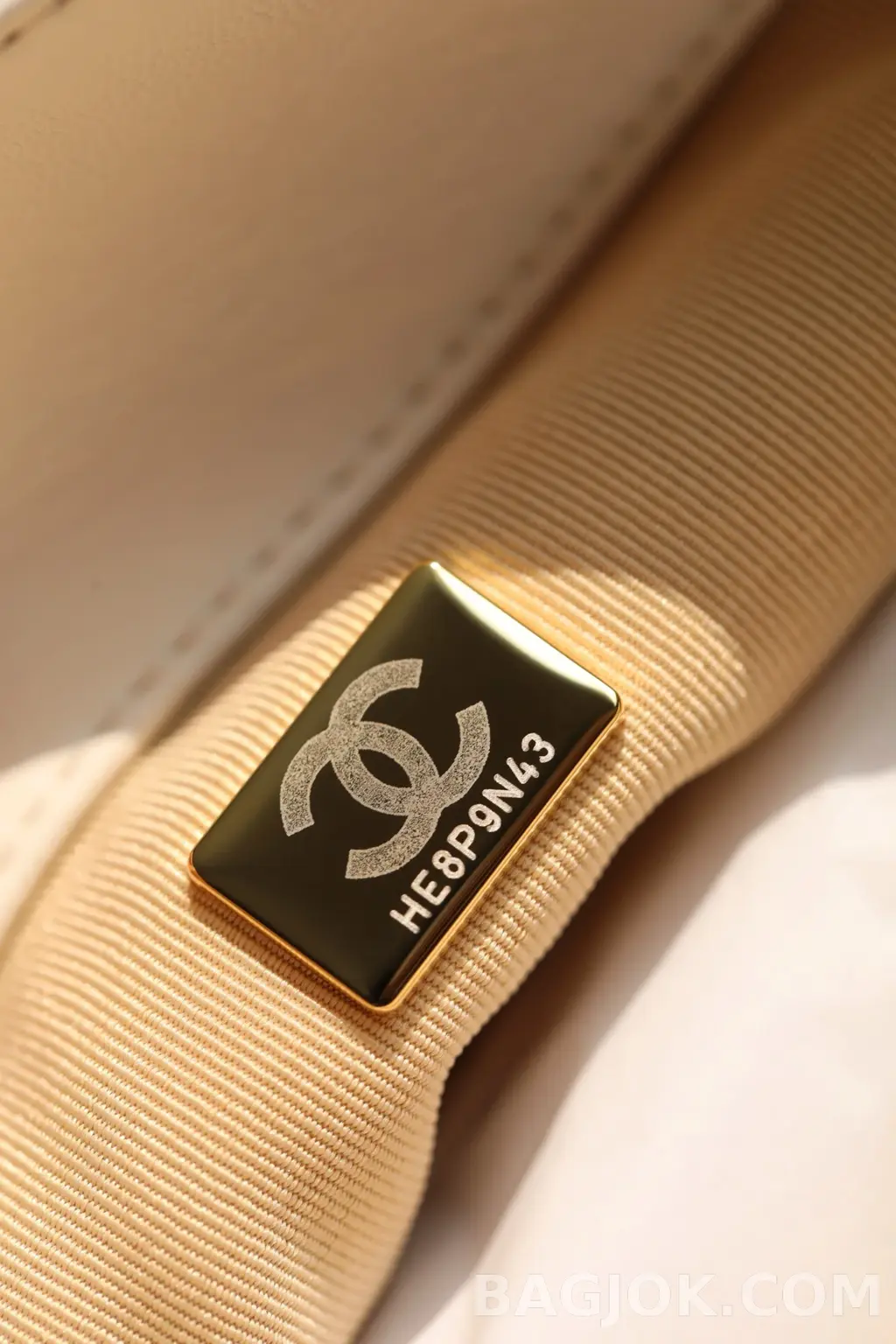 샤넬 CHANEL 19 백 라지 상세 이미지