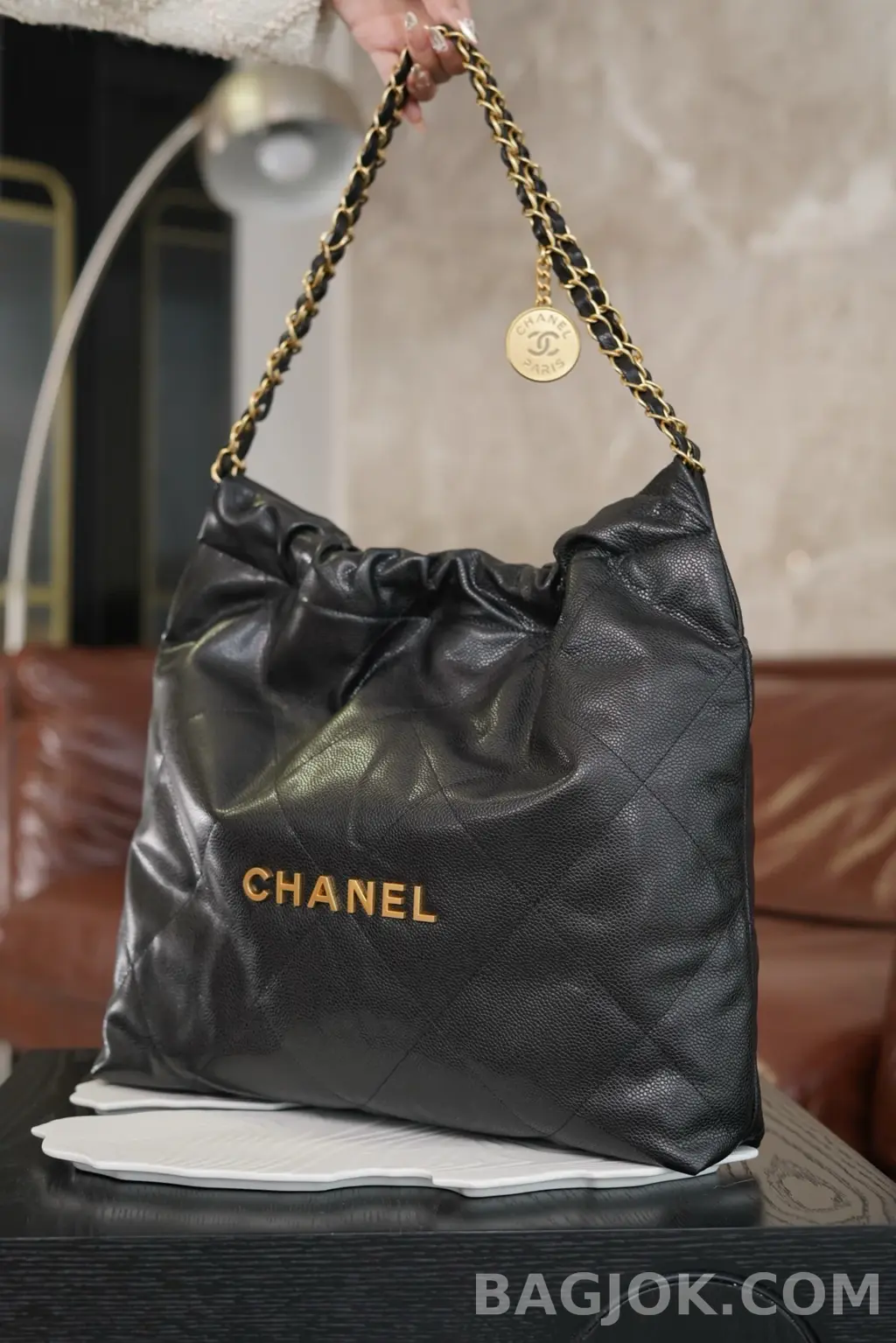 샤넬 Chanel 22백 캐비어 미디움 상세 이미지