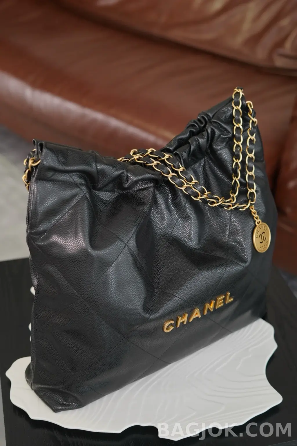 샤넬 Chanel 22백 캐비어 미디움 상세 이미지